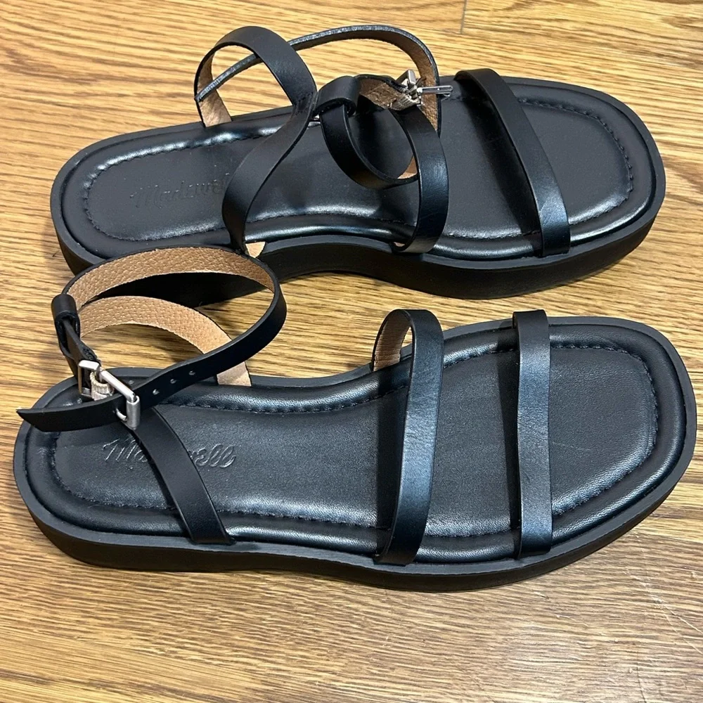 NWOB Madewell Black‎ Strappy Sandals